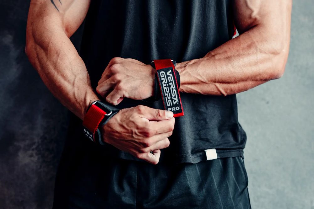 LÝFT X VERSA GRIPPS RED VERSA GRIPPS XTREME RED | TheBigCountry.com